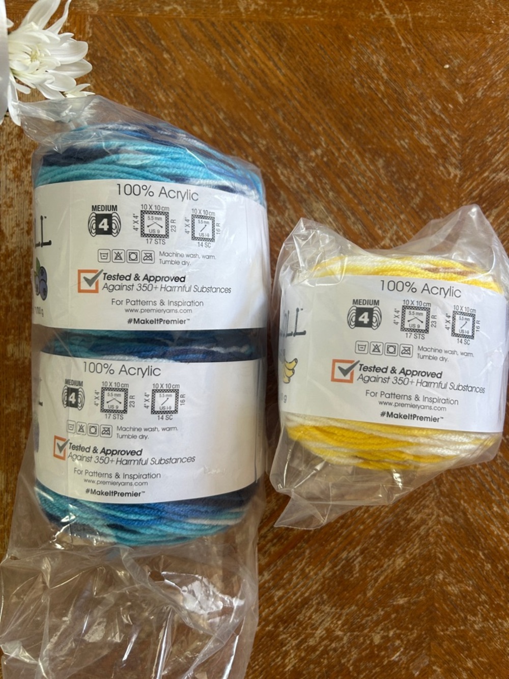 Premier Sweet Roll Fruits Variegated Blueberry & Banana Yarn - Picture 2 of 3